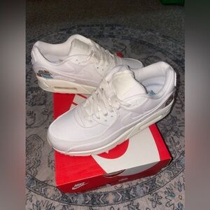 Wmns Air Max 90 SE ‘The Future is Equal’